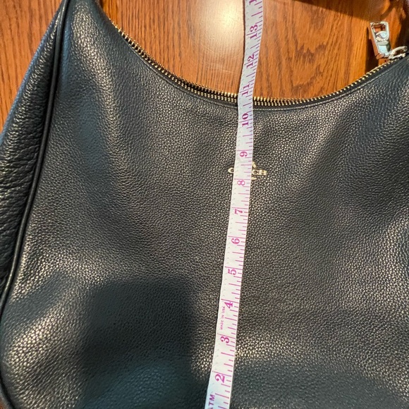 COACH Leather Large Shoulder Bag Black - Picture 10 of 11